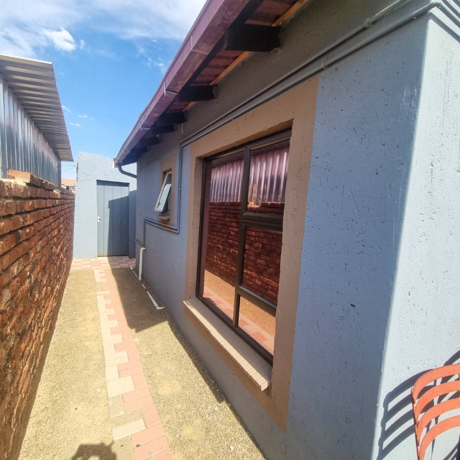 3 Bedroom Property for Sale in Grasslands Free State